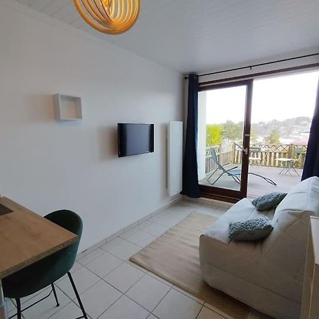 Studio Vue Mer - Plage De Trestraou Perros-Guirec Exterior photo