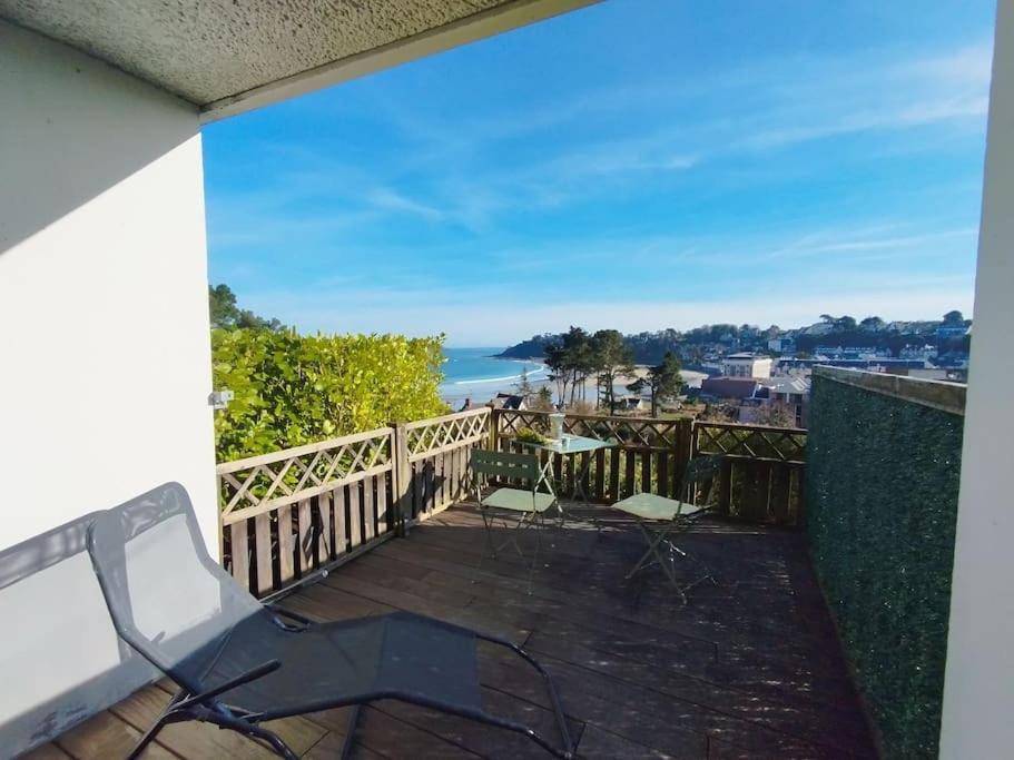 Studio Vue Mer - Plage De Trestraou Perros-Guirec Exterior photo